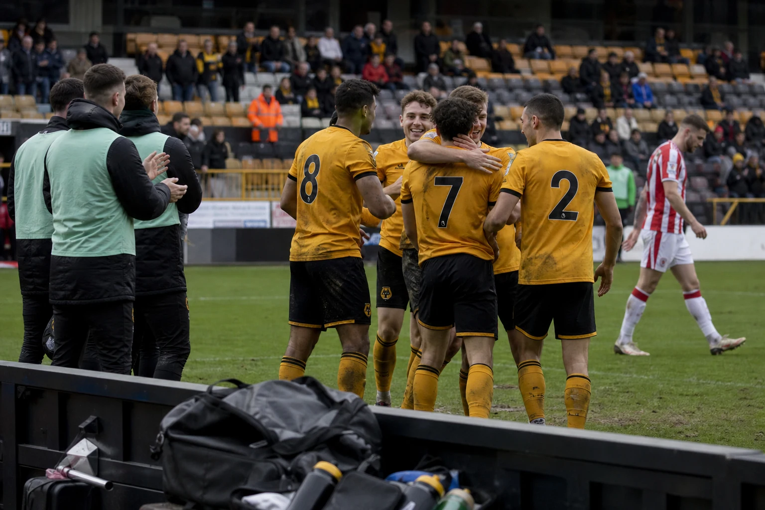 Wolves murskasi Stoke Cityn ja jatkaa toisena